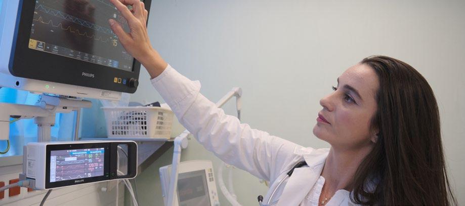 ΥΓΕΙΑ HEALTH Η ΣΥΝ-ΕΝΩΣΙΣ το 2021 υλοποίησε καινοτόμα προγράμματα αναβάθμισης των υγειονομικών υποδομών της χώρας.