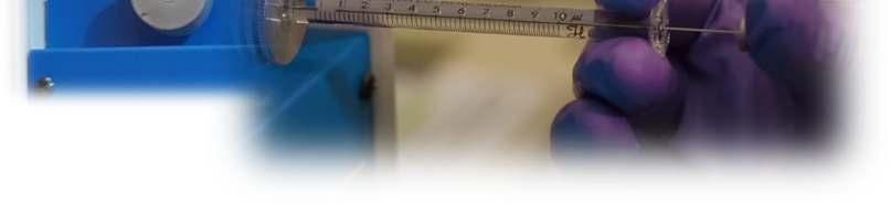 Το 1 μl δεν περιλαμβάνει τη ποσότητα που έχει η βελόνα της σύριγγας (~0,3 μl), έτσι η αργή εισαγωγή θα έχει ως αποτέλεσμα μια ποσότητα από το δείγμα που βρίσκεται στην βελόνα να εξατμιστεί και να