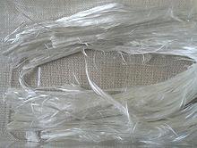 3 Φυσικές ορυκτές ίνες μίαντος (Asbestos) Πρόκειται για μια ίνα από ινώδης κρυστάλλους εστέρα ή άλατος πυριτικού οξέος διαφόρων ειδών που χρησιμοποιούνταν λόγω του ότι είναι άφλεκτα, αλλά