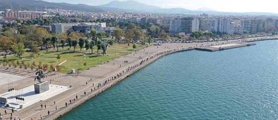 Αυτό που μου έκανε ακόμη εντύπωση είναι ένα γραφικό και πολύ όμορφο εκκλησάκι,