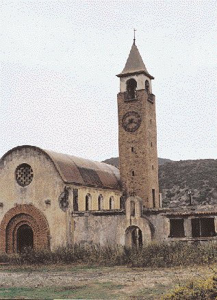 ριό εγκαιο του χωματα των ρεις τύποι δυο ορό-, ενώ στα σχέδια έ- για τις α- H εκκλησία στο κέντρο του γεωργικού χωριού San Marco στη Pόδο και η κατοικία του ιερέα.