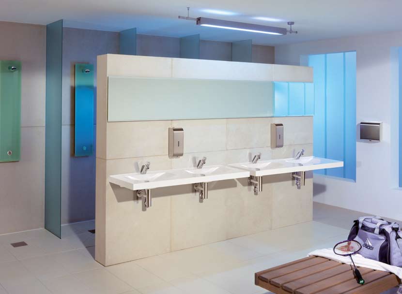 Σχεδιασμός μοντέρνου μπάνιου RONDA Αρμονικός σχεδιασμός για κάθε μπάνιο Το απαλό σχήμα της γούρνας RONDA έχει κυκλική μορφή και επίπεδη πλάτη παράλληλη με τον τοίχο.