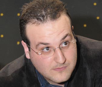 Δυστυχώς, η σημερινή δημοτική αρχή δεν δείχνει να ενδιαφέρεται εμπράκτως για τις επιχειρήσεις εντός του δήμου.