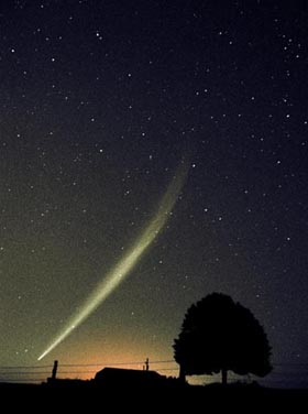 Κομήτης Ikeya-Seki Η μεγάλη ανακάλυψη του Ikeya ήταν άλλη! Ο πιο λαμπρός κομήτης της χιλιετίας!