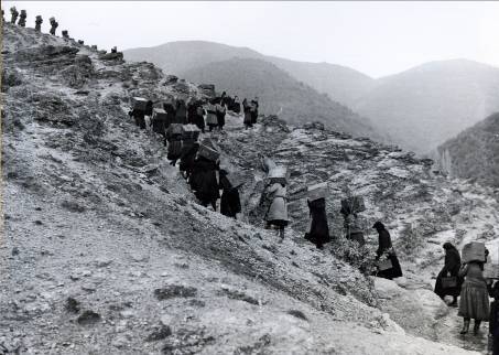 Μελετών Ανδριανή Οικονόμου Φιλόλογος Ελένη Μπαλάσκα