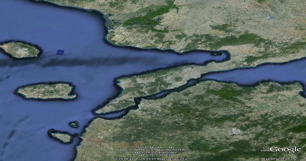 Καλλίπολη Eceabat Λάμψακος Canakkale Kepez Πλησιάζοντας τον Ελλήσποντο για να περάσουμε τα στενά και να βγούμε στην ασιατική ακτή, έχουμε δυο επιλογές: Να σταματήσουμε στο Gelibolu ( Καλλίπολη ) και