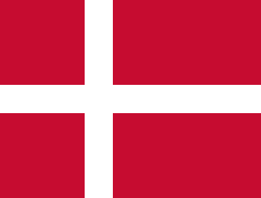 Η σηµαία της Ελβετίας βασίζεται στη σηµαία του καντονιού Schwyz. Είναι τετράγωνη σε κόκκινο φόντο µε ένα λευκό σταυρό στο κέντρο, µε ίσα άκρα.