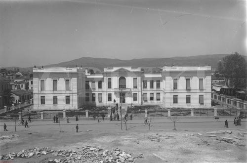 ΕΚΘΕΣΗ ΠΡΟΤΑΣΗΣ ΔΗΜΟΥ ΒΟΛΟΥ ΓΙΑ ΤΗΝ ΧΩΡΟΘΕΤΗΣΗ ΤΟΥ ΔΙΚΑΣΤΙΚΟΥ ΜΕΓΑΡΟΥ ΒΟΛΟΥ Δ/ση Πολεοδομίας Δήμου Βόλου Σεπτέμβριος 2012 Μόσχος Νικόλαος, Δικηγόρος, Αντιδήμαρχος Πολεοδομίας και Ποιότητας Ζωής