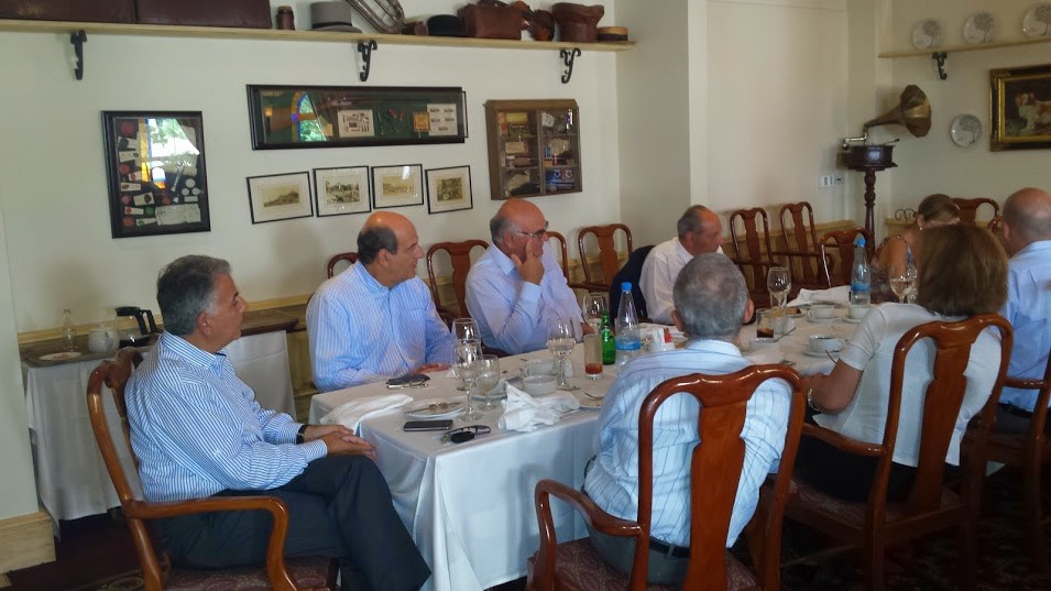 Καλωσόρισμα Ο πρόεδρος καλωσόρισε όλα τα μέλη και τους φιλοξενούμενους και τους ευχήθηκε καλό εβδομάδα.