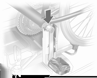 Αποθήκευση 71 Προετοιμάστε το ποδήλατο για τη στερέωση Το πίσω ποδήλατο πρέπει να είναι στραμμένο με την μπροστινή του ζάντα δεξιά.