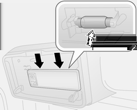144 Φροντίδα οχήματος Αφαιρούμενη πίσω πλαφονιέρα 1. Πατήστε το κουμπί στο επάνω μέρος του φωτιστικού σώματος για να το αποσπάσετε και τραβήξτε προσεκτικά προς τα κάτω για να το αφαιρέσετε. 2.