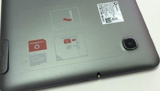 Οθόνη και επιδόσεις Η Vodafone έχει ενσωματώσει στο Vodafone Smart Tab Prime 6 μία IPS οθόνη στα 1280x800 pixels, η οποία διακρίνεται για την γρήγορη απόκριση της στα αγγίγματα του χρήστη.