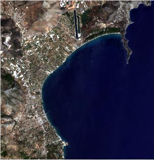 α) β) Εικόνα 44: Αποτέλεσμα επιβλεπόμενης ταξινόμησης α)με τη μέθοδο της ελάχιστης απόστασης και β) με τη μέθοδο της μέγιστης πιθανοφάνειας για την συγχωνευμένη απεικόνιση του Landsat 8 με εφαρμογή