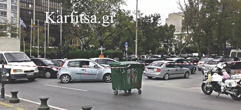 Άποψη_Karfitsa Εθισμός της διοίκησης Μπουτάρη στα ΜΜΕ του Εφραίμ Κυριζίδη* είναι ότι είναι λιγότερη η κυκλοφορία τους (δεν κάνουν περιττές διαδρομές γιατί όλα κοστίζουν) έτσι κάτω από αυτές τις