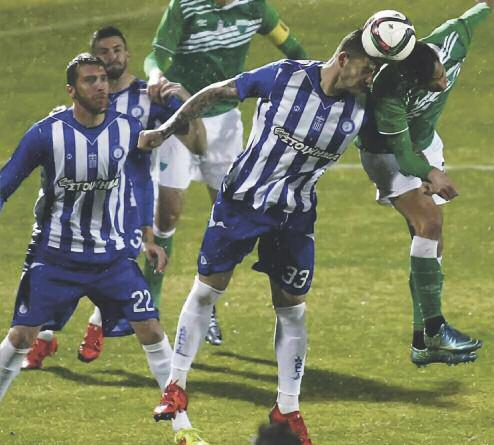 Aθλητικά_Karfitsa ρεί ο Στέφανος Αθανασιάδης να συγκεντρώνει τις περισσότερες πιθανότητες για επιθετική αιχμή, όμως κανείς δεν είναι σε θέση να γνωρίζει τι θα γίνει στα άκρα.