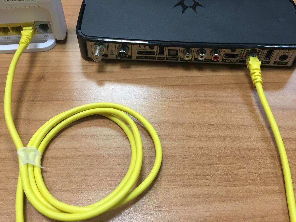 3 ο Βήμα: Αφού συνδέσουμε τη θύρα Ethernet του αποκωδικοποιητή μας με το Router,