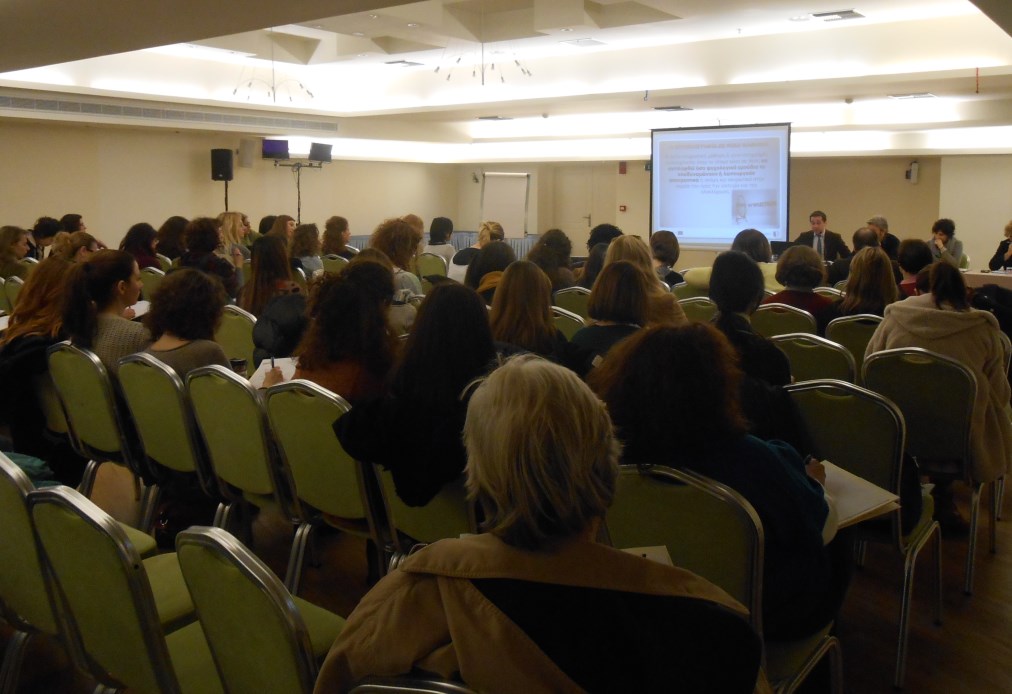ΣΥΝΕΔΡΙΟ: "ΓΡΑΦΟΝΤΑΣ ΜΕΤΑ ΤΗ ΣΙΩΠΗ: Η ΑΥΤΟΒΙΟΓΡΑΦΙΚΗ ΓΡΑΦΗ ΩΣ ΜΕΣΟ ΣΤΗΡΙΞΗΣ ΚΑΚΟΠΟΙΗΜΕΝΩΝ ΓΥΝΑΙΚΩΝ Σύντομη Περιγραφή Στις 28 Φεβρουαρίου 2014, το Ευρωπαϊκό Δίκτυο κατά της Βίας διοργάνωσε και