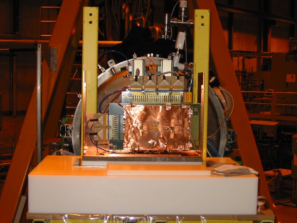 TPC Position sensitive ((3mm spacing) Clean materials + shielding