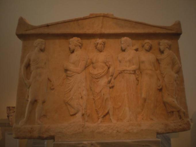 Αμφίγλυφο αναθηματικό ανάγλυφο, Αθήνα, Εθνικό Αρχα