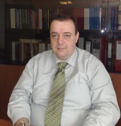 Σχολή Οικονομικών και Πολιτικών Επιστημών Τμήμα Οικονομικών Επιστημών Εισαγωγή Αγαπητή φοιτήτρια, αγαπητέ φοιτητή, σε καλωσορίζω στο πρόγραμμα μεταπτυχιακών σπουδών στη Διοίκηση και Διαχείριση