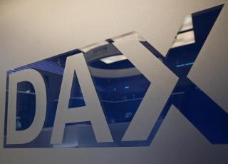 Ευρωζώνη Economy & Markets Μείωση λιανικών πωλήσεων στην Ευρωζώνη Οριακή βελτίωση της μεταποίησης στην Ευρωζώνη Αύξηση των εργοστασιακών παραγγελιών και μείωση της βιομηχανικής παραγωγής στη Γερμανία