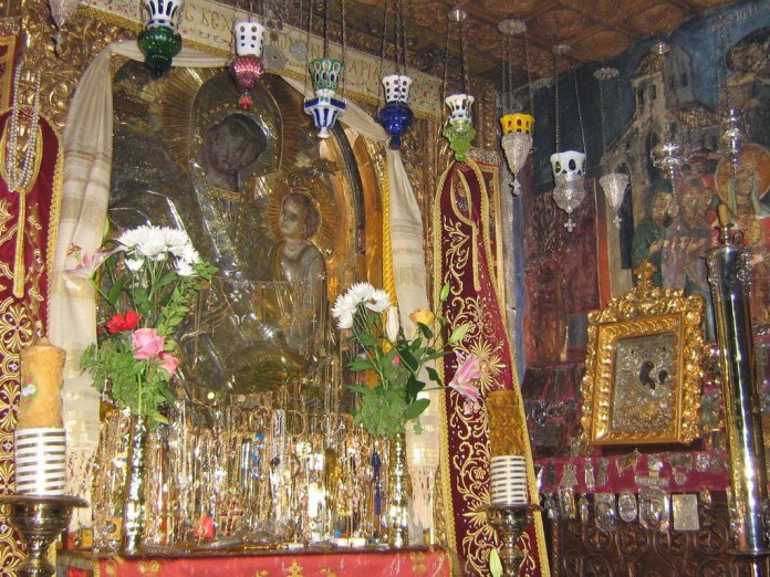 18 Year Old Mute Spoke for First Time Before the Icon of Panagia Gorgoepikoos By Elias Proufas December 12, 2016 The incident happened just ten days ago at the Holy Monastery of Docheiariou in Mount