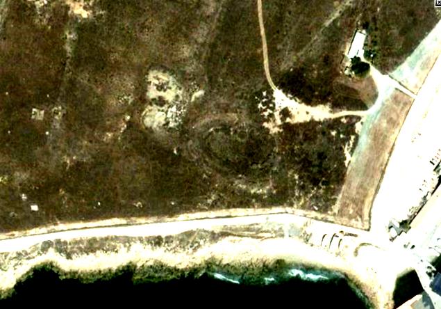 Εικόνα 66: Η αρχαιολογική θέση που μελετήθηκε για την ατμοσφαιρική επίδραση στη Νέα Πάφο (Εικόνα από Google Earth ).