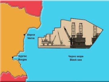 δεύτερη φάση που θα ακολουθήσει μετά τις 15 Απριλίου τ.ε. θα περιλαμβάνει την υποβολή δεσμευτικών προσφορών εκ μέρους των ενδιαφερομένων εταιριών.