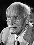 Carl Jung (1875 1961) Τον προηγούμενο αιώνα έγινε μια «επανάσταση» στην γνώση για την σημασία της «ανθρώπινης ύπαρξης». Αναφέρομαι στις ιδέες που παρουσιάσθηκαν από τους Freud, Jung και Reich.