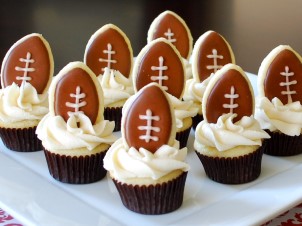 GOYA (6th 8th grades) Monday, January 30 Sky High Outing 6:30 pm 8 pm Sr. GOYA (High School) Monday, February 6 7:30 pm 9 pm SR. GOYA BAKE SALE!