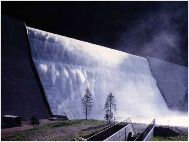 Upper Stillwater (2) (Παροχή Σχεδιασμού Υπερχειλιστή