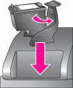 Κεφάλαιο 2 Τοποθέτηση ή αντικατάσταση των δοχείων µελάνης (συνέχεια) Πρέπει να εγκαταστήσετε και τα τρία δοχεία µελάνης ώστε να λειτουργεί σωστά ο εκτυπωτής σας.