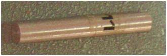 Εικόνα 2. Ηλεκτρονική ζυγαριά. Η ηλεκτρονική ζυγαριά έχει μικρότερη υποδιαίρεση 0,01 g και μπορεί να μετρήσει μέχρι 2000 g. (Η Εικόνα 2. δείχνει τα βασικά μέρη της.) IV.
