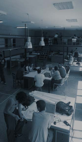 8 Σε ότι αφορά το επίπεδο της παρεχόμενης εκπαίδευσης, κρίνοντας από το επίπεδο των περισσοτέρων προσφάτων ερευνητικών θεμάτων και των διπλωματικών εργασιών, το Τμήμα Αρχιτεκτόνων δημιουργεί ένα