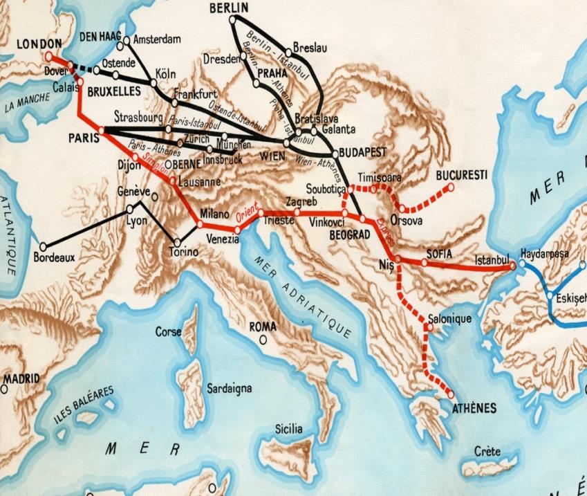 πρώτο τμήμα κανονικού εύρους γραμμής στο Μαυροβούνιο. Στην Αλβανία, κατασκευάζονται οι πρώτοι σιδηρόδρομοι μεταξύ του 1917 και του 1930.