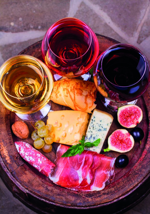 Συνδυασμός Φαγητού & Κρασιού 60 Απλές συμβουλές και οινικές προτάσεις με οίνους από τη Βόρεια Ελλάδα για να είναι το κάθε μας γεύμα, μια κορυφαία γευστική εμπειρία.