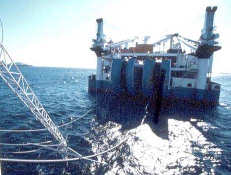 Σκοπιµότητα ηλεκτρικής διασύνδεσης Κρήτης Η ηλεκτρική διασύνδεση της Κρήτης είναι σκόπιµη γιατί: θα βελτιώσει την ασφάλεια του σηµερινού