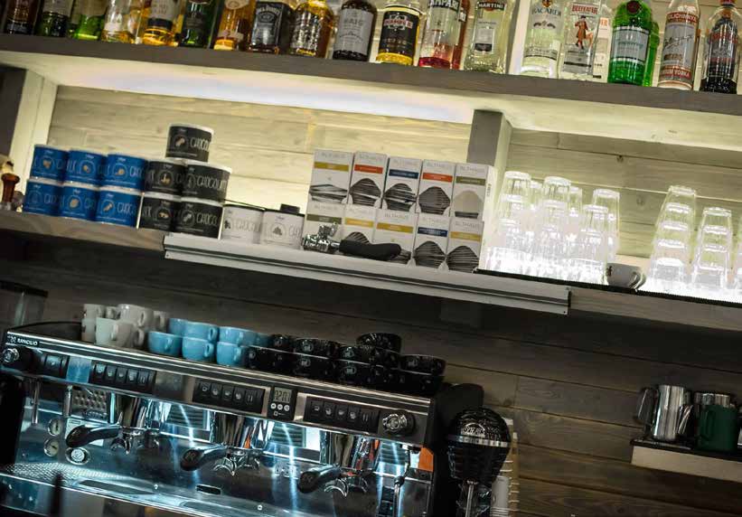 COFFEE STUDIO Η εταιρία Coffee Studio- N.Ζερβός & Σια Ο.Ε δραστηριοποιείται στην εστίαση και ειδικότερα στον χώρο του καφέ.