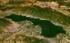 ΛΙΜΝΕΣ Τεκτονικές λίμνες Στην Ελλάδα Λίμνη Βόλβη και Κορώνεια, υπολείμματα της μεγάλης λίμνης