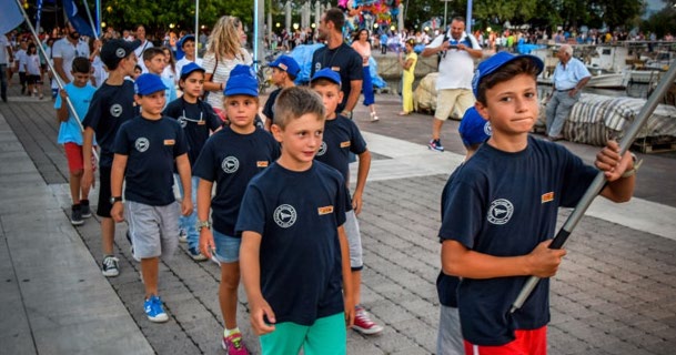 Ναυταθλητικές Δραστηριότητες Πανελλήνιο Κύπελλο Optimist 11χρονων 2016 Οι μικροί μας αθλητές από την Άνδρο, καθώς και οι αθλητές του παραρτήματός μας στο Ναυτικό Όμιλο Καλαμακίου πήραν μέρος στο