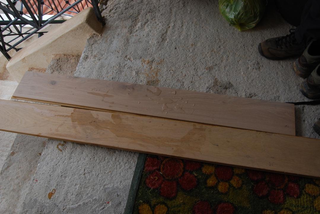 . Φωτ. 21. Τελικό συμπέρασμα: Η χρησιμοποιηθείσα ξυλεία δρυός για την κατασκευή των πατωμάτων της κ. Μ.