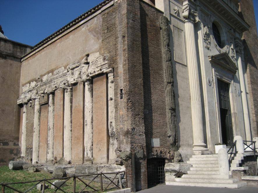 Κίονες του νοτιότερου από τους 3 ναούς του Forum