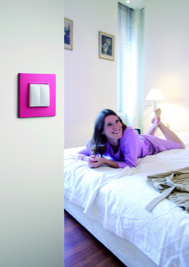 Unica Quadro Za moderan i sladak život Neka Vam nakon napornog dana Vaš dom ponudi ugodno utočište. Unica Quadro ispunit će sva Vaša očekivanja svojim modernim, minimalističkim stilom.