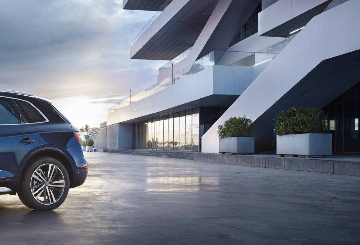 4 Το νέο Audi Q5 Φτιαγμένο για σχεδόν όλες τις επιφάνειες: το νέο Audi Q5. Μην αφήνετε τίποτα στην τύχη.