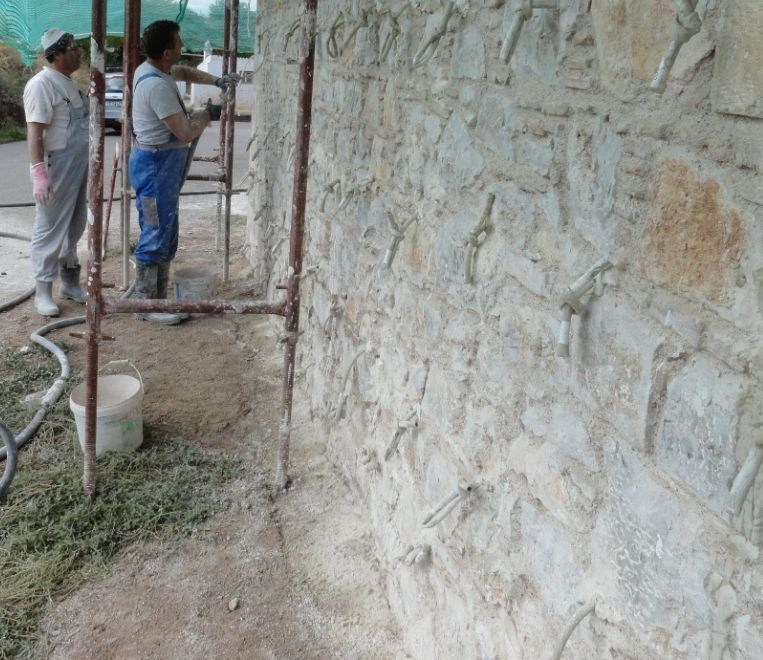 ΥΔΡΑΥΛΙΚΑ ΕΝΕΜΑΤΑ Για τον έλεγχο της ποιότητας της εφαρμογής, απαραίτητη η καταγραφή üτων θέσεων εξόδου του ενέματος που αντιστοιχούν σε