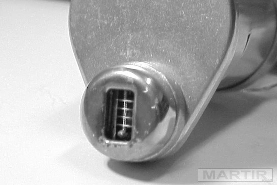 vdolbina za usmerjanje elektronov malo gorišče veliko gorišče vdolbina s spiralama