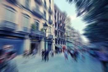 Οπτική αντίληψη Η οπτική αντίληψη επηρεάζεται από αλλοιώσεις της οπτικής οξύτητας σχετιζόμενες με την ηλικία, του οπτικού