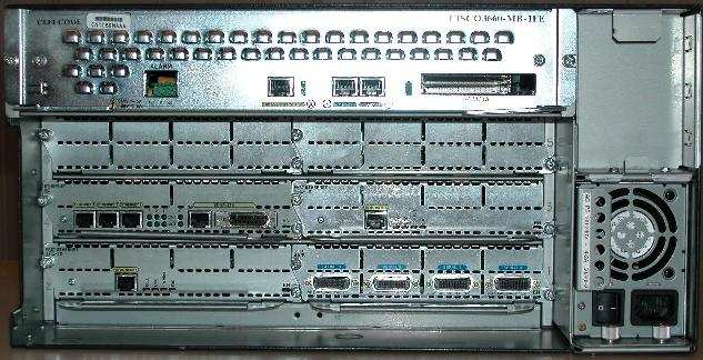 3.5.2 Η λειτουργία ενός router Ένας router λαµβάνει ένα πακέτο από έναν κόµβο ή από έναν άλλο router και το προωθεί σε έναν προορισµό, που καθορίζεται από ένα ενσωµατωµένο (network επιπέδου) πακέτο,