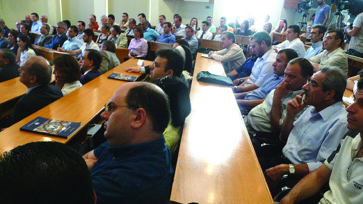 Μέσα από τις εµπειρίες του παρελθόντος και τις επαφές µε αρµοδίους της περιοχής αυτής, η Οργάνωσή µας αποφάσισε να φιλοξενήσει όσο το δυνατό µεγαλύτερο αριθµό µαθητών της περιοχής, προσφέροντάς τους,