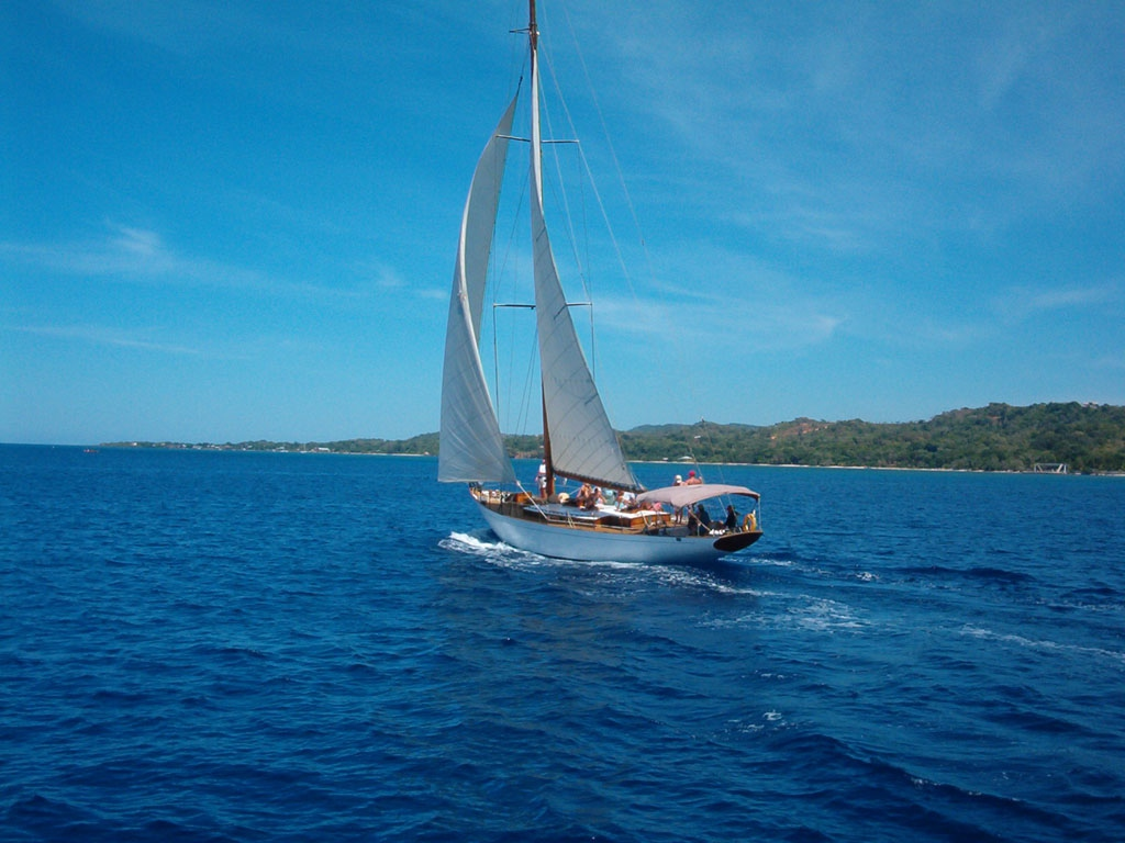 ΕΛΛΗΝΙΚΟ YACHTING Μετά την συνεργασία του ΗΑΤΤΑ, τα τελευταία χρόνια, με τους διοργανωτές της μεγάλης και σημαντικής έκθεσης Σκαφών Τουρισμού East Med